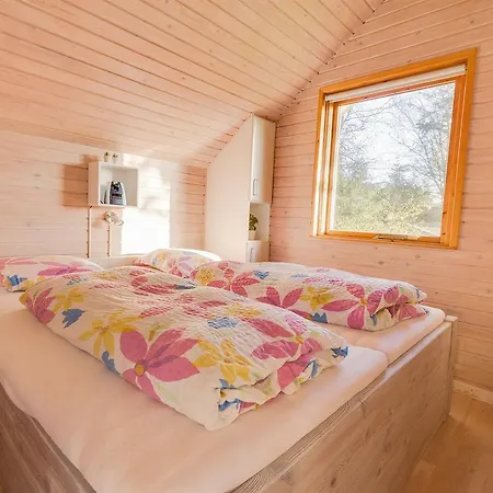 Дом отдыха Three-bedroom Holiday In *