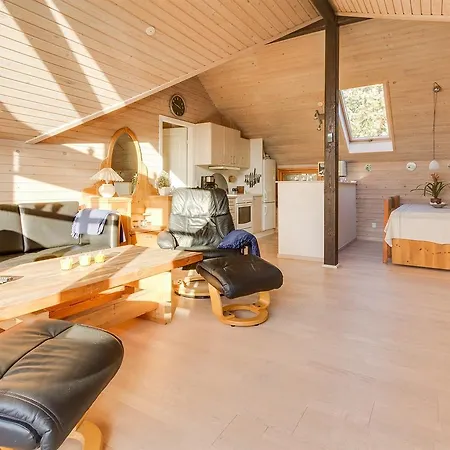 Дом отдыха Three-bedroom Holiday In *